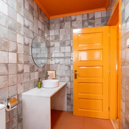 Cosy - With Private Bathroom קסקאיס