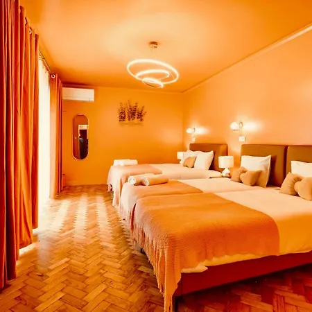 Cosy - With Private Bathroom