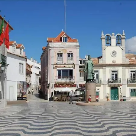 Cosy - With Private Bathroom