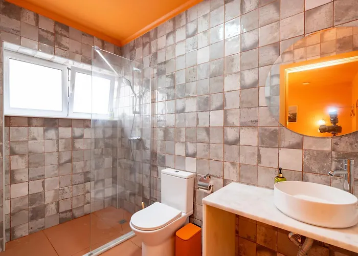 Cosy - With Private Bathroom Gæstehus